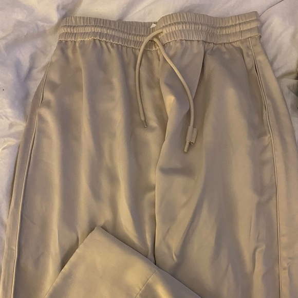 Zara Pants & Jumpsuits Brand New Silk Zara Pants Cream Poshmark